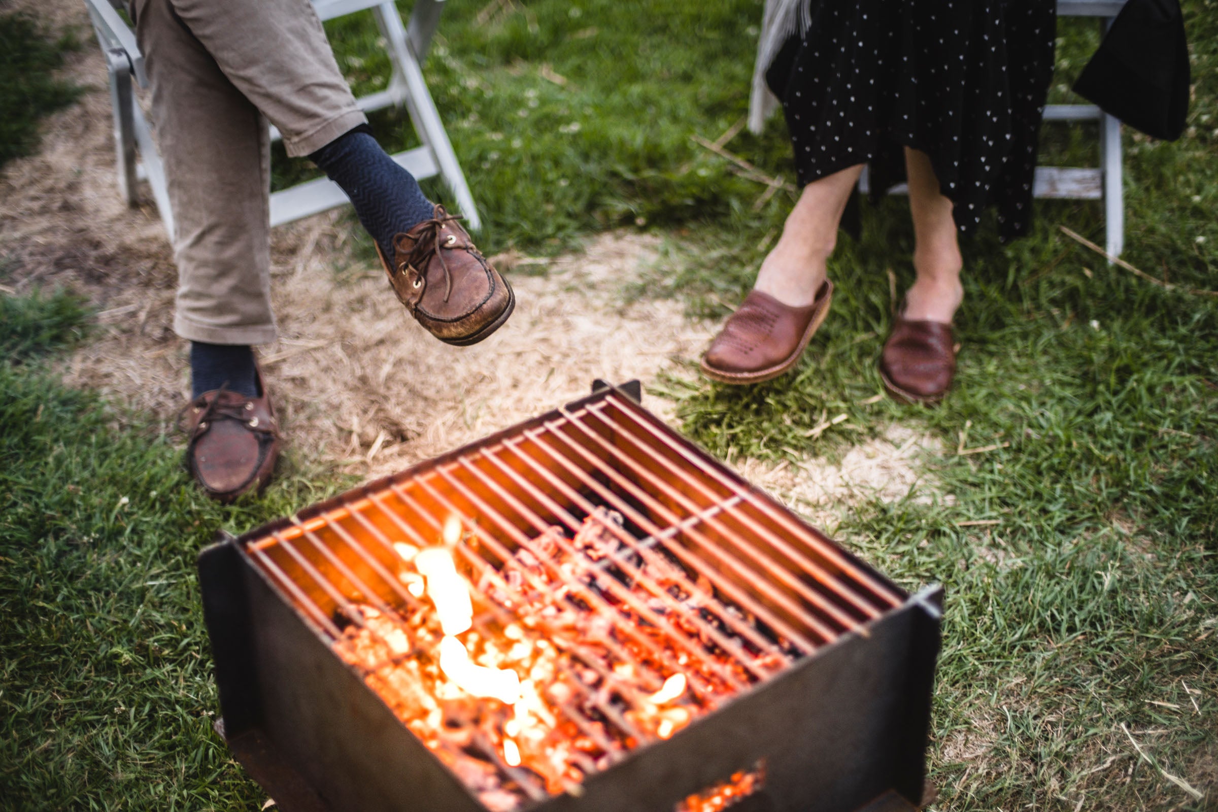 Lillhalla Fire Pit / Fire Place Outdoor Cooking Grill Barbrcue BBQ