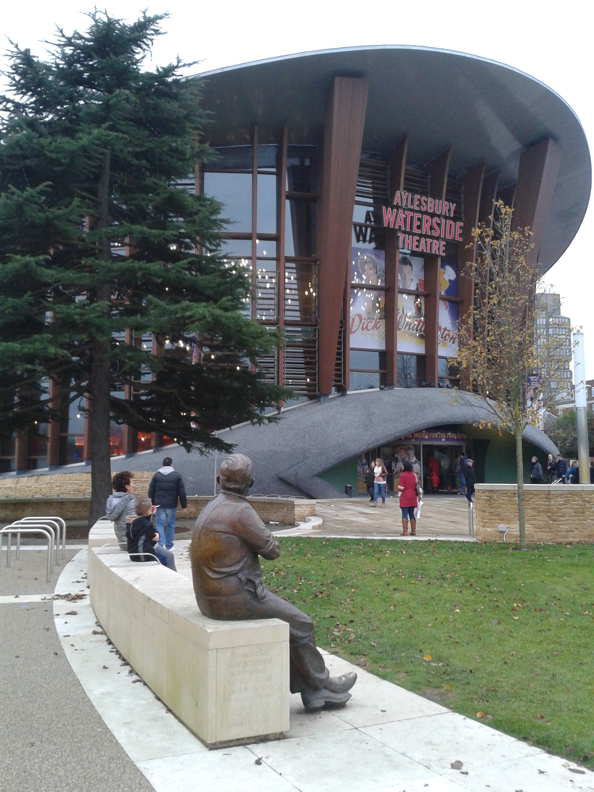 The Aylesbury Waterside Theatre