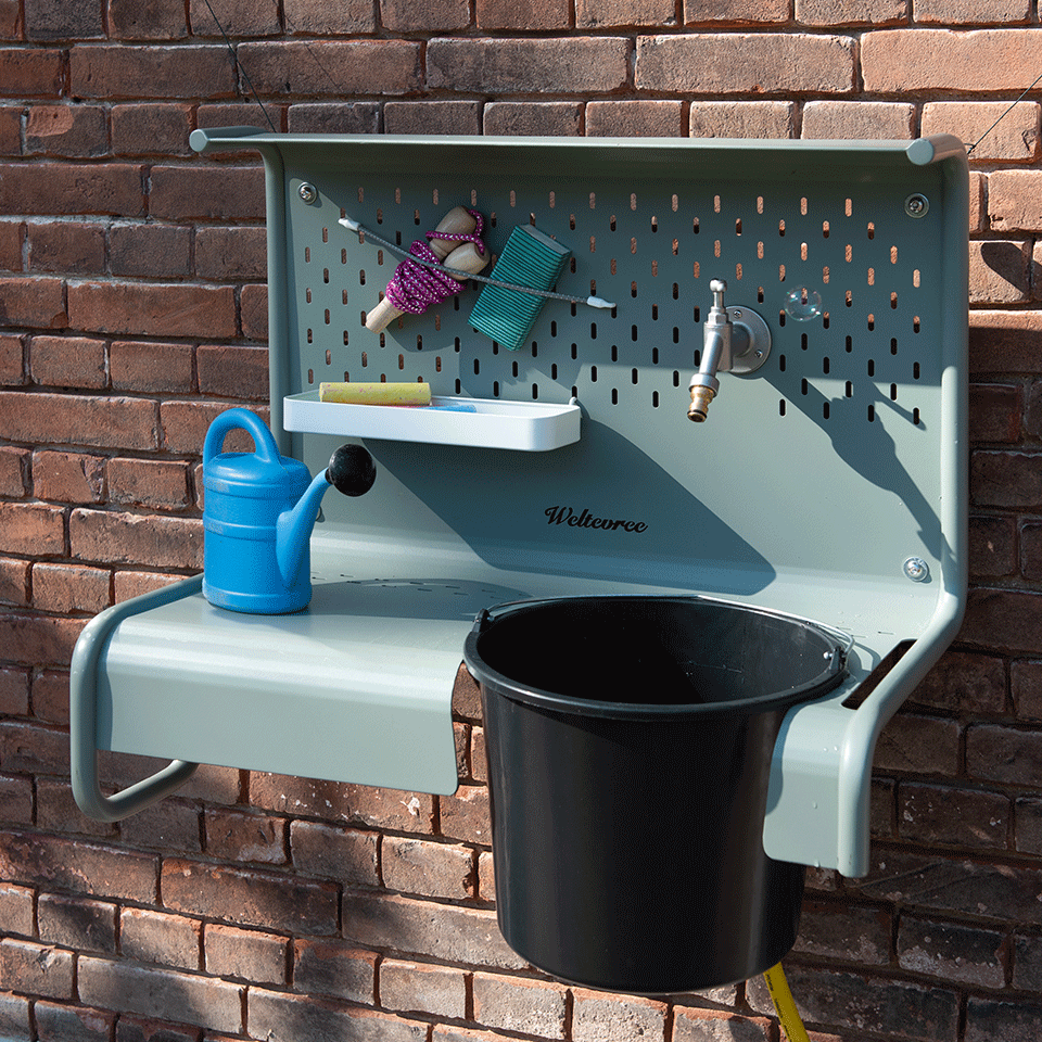 Useful garden furniture and accessories by Weltevree